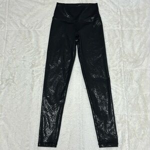 Aerie- Offline | size small | black metallic legging